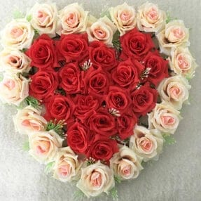 Roses artificielles forme de cœur coeur-passion